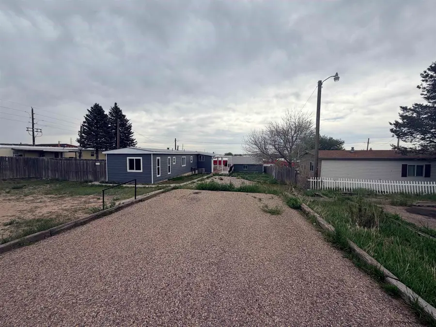 711 Walterscheid Bl, Cheyenne, WY 82007 - #2
