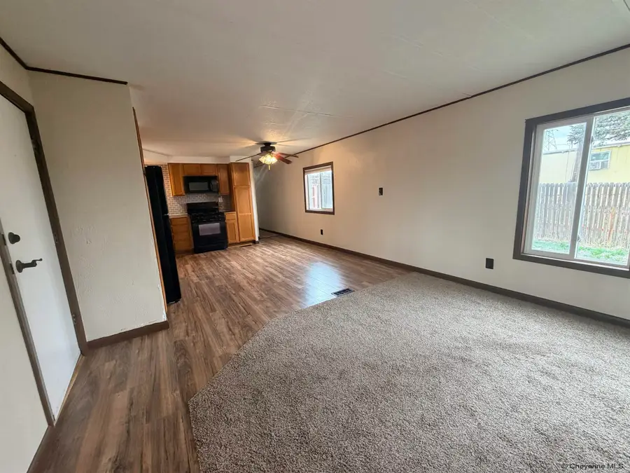 711 Walterscheid Bl, Cheyenne, WY 82007 - #3