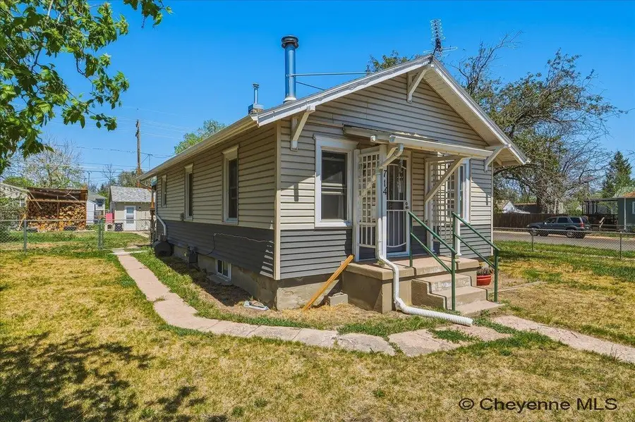 714 5th St, Cheyenne, WY 82007 - #3