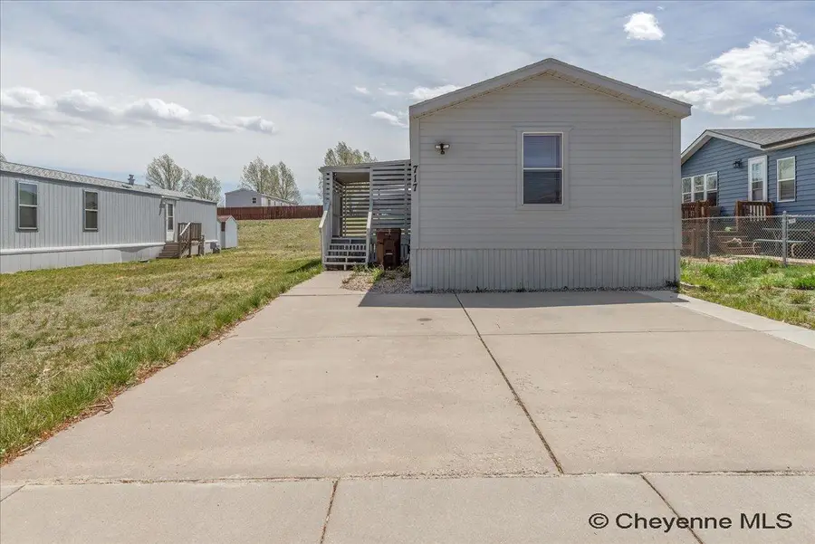 717 Pleasant Valley, Cheyenne, WY 82007 - #3