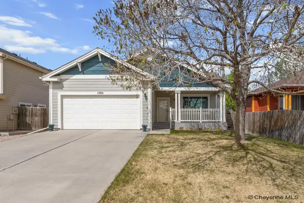 1720 Gettysburg Dr, Cheyenne, WY 82009-2759
