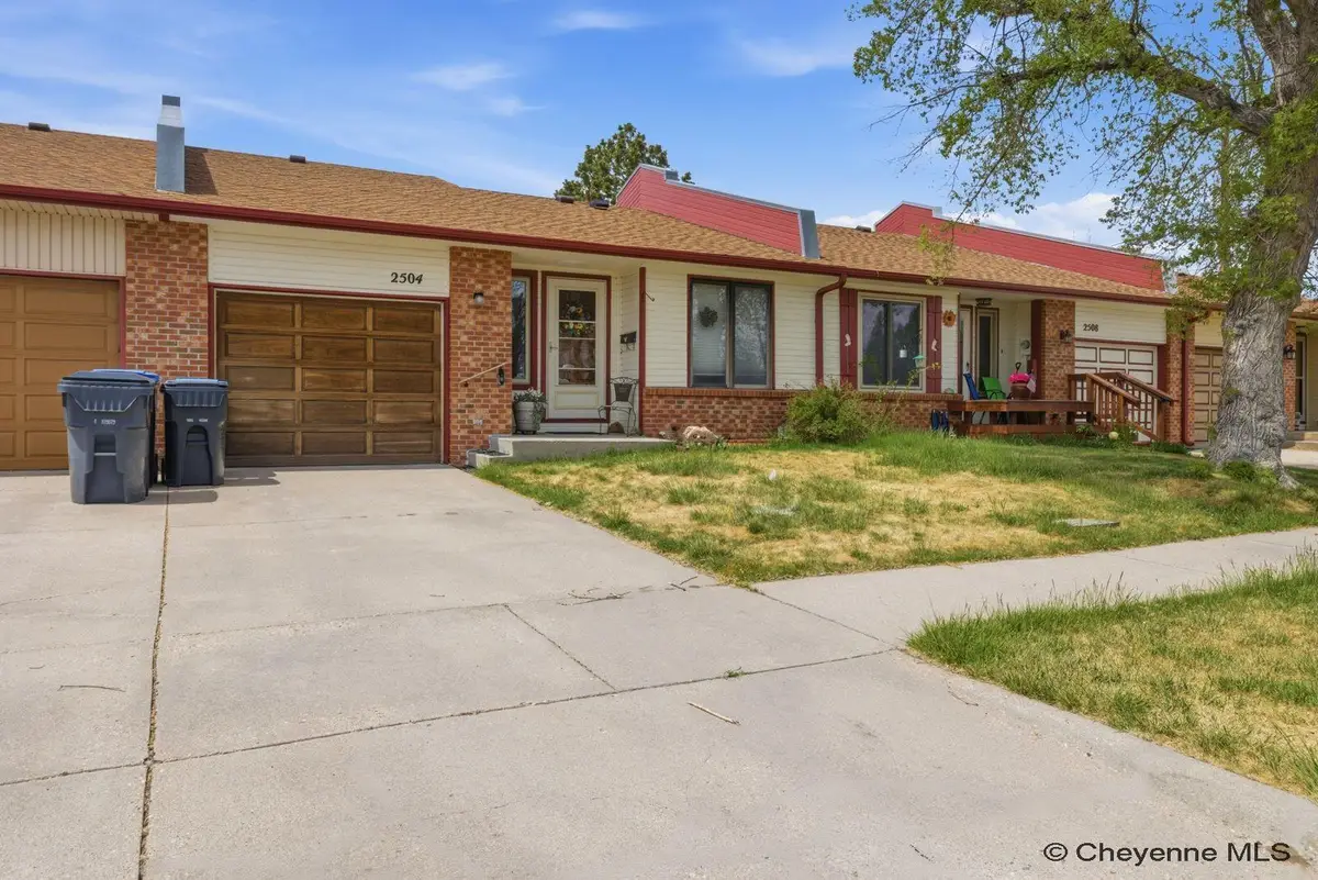 2504 Oneil Ave, Cheyenne, WY 82001 - #1