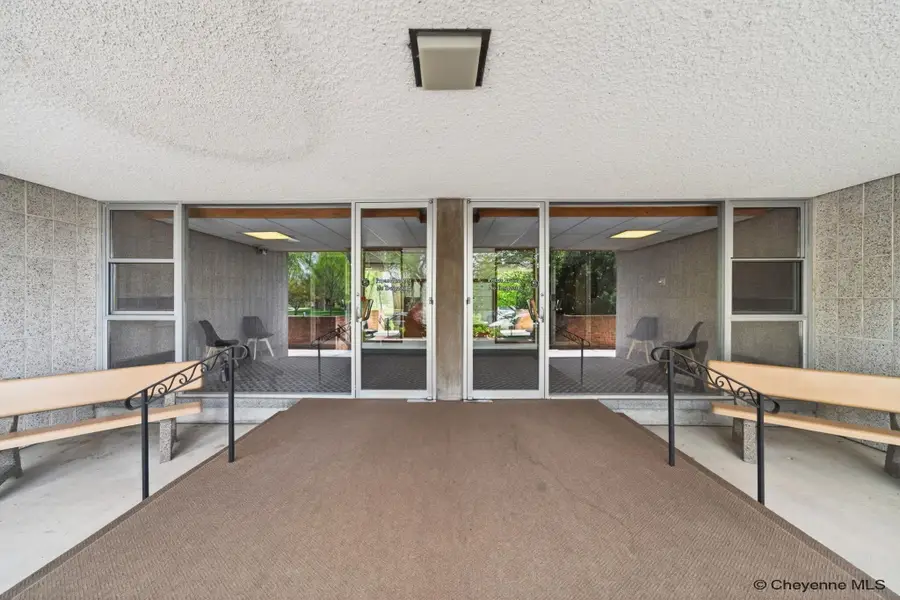 1717 Alexander Ave #403, Cheyenne, WY 82001 - #3