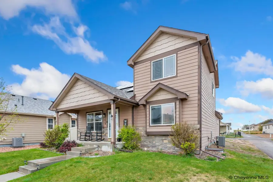 5428 Alex Ranch Rd, Cheyenne, WY 82007 - #2