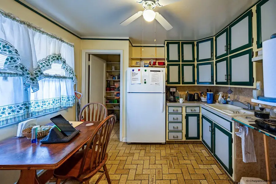 212 Avenue C-4, Cheyenne, WY 82007 - #2