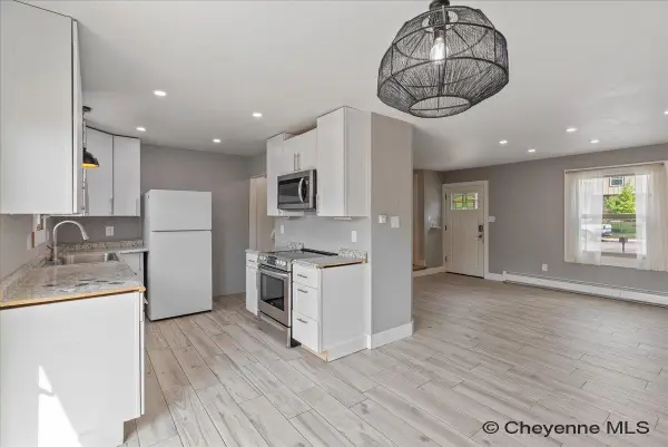 4909 E 14th St, Cheyenne, WY 82001