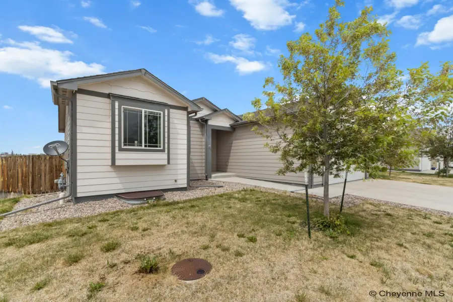 314 Apricot St, Cheyenne, WY 82009-2759 - #2