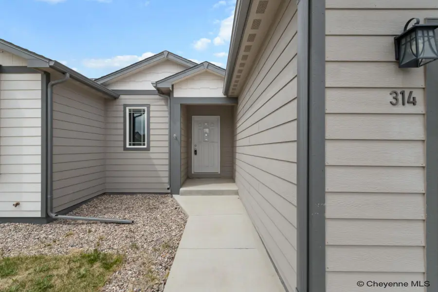 314 Apricot St, Cheyenne, WY 82009-2759 - #3