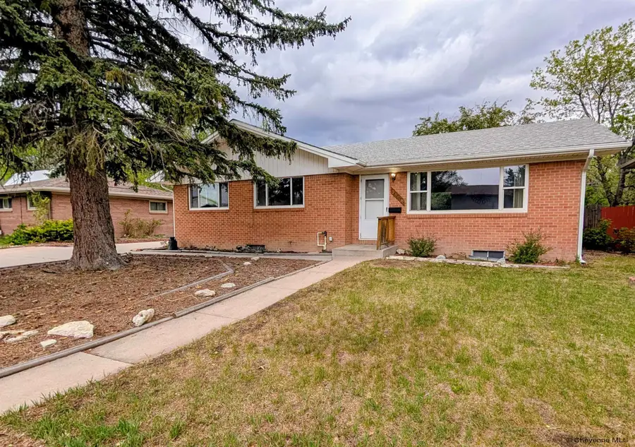 3508 Randy Rd, Cheyenne, WY 82001 - #2