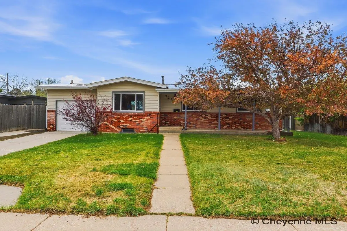 721 Shoshoni St, Cheyenne, WY 82009 - #1