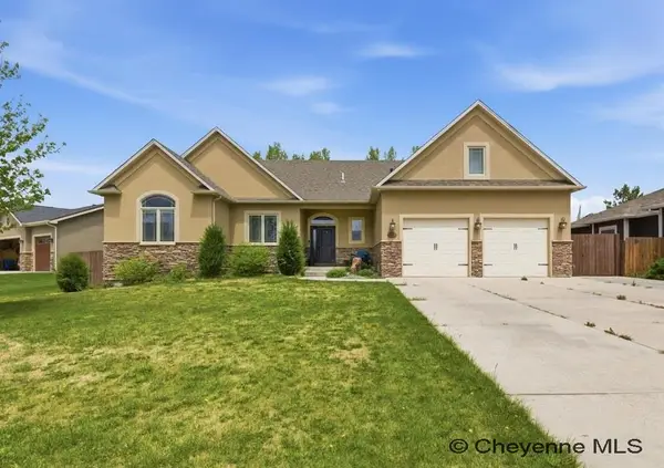 824 West Dale Blvd, Cheyenne, WY 82009-000