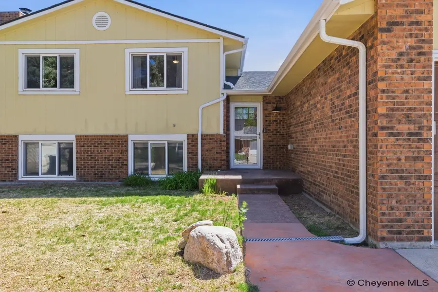7119 Cordova Dr, Cheyenne, WY 82009 - #3