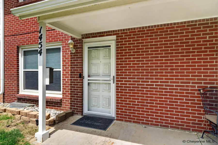 1454 Trent Ct, Cheyenne, WY 82009 - #3