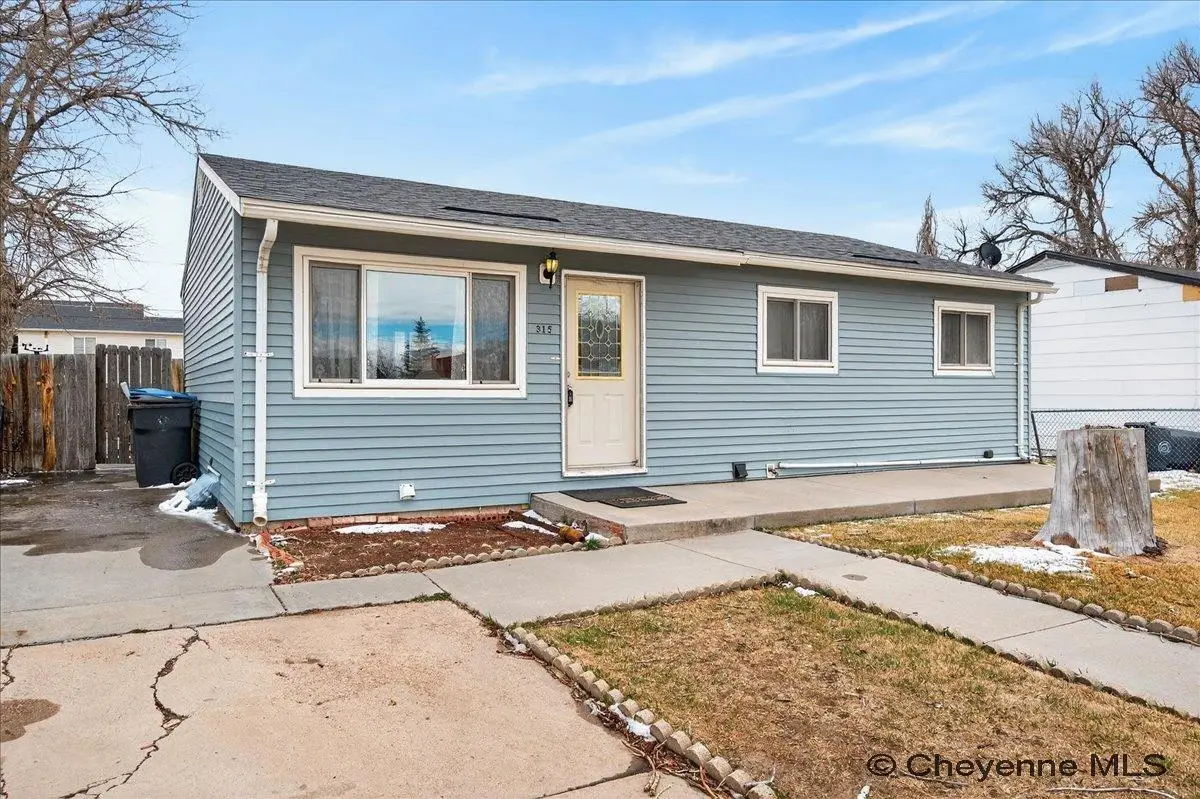 315 Cribbon Ave, Cheyenne, WY 82007 - #1