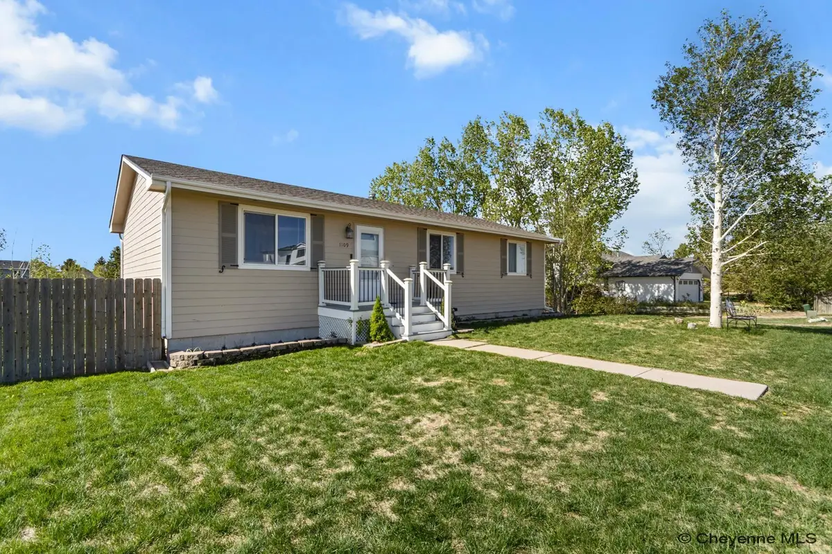 1109 Beverly Blvd, Cheyenne, WY 82007 - #1