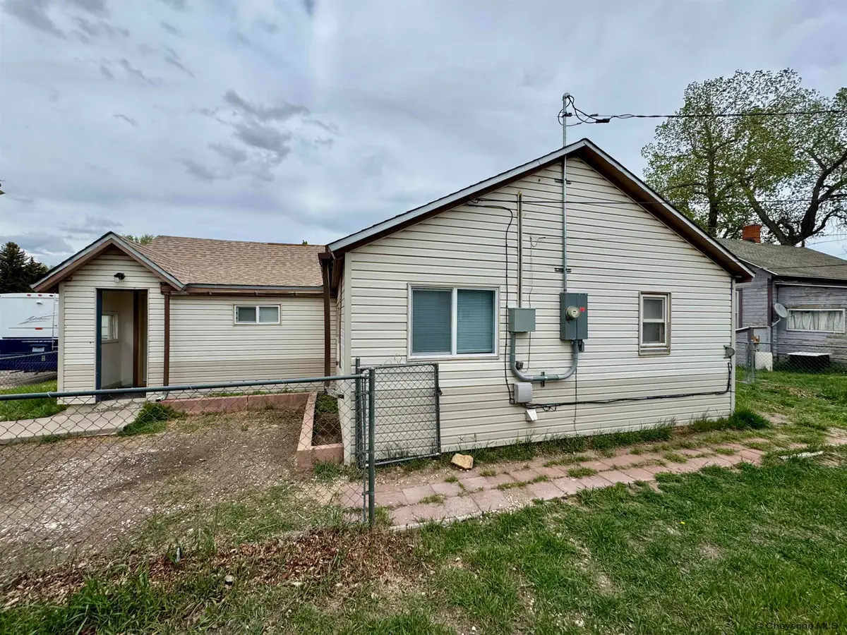 601 S Spruce St, Laramie, WY 82070 - #1
