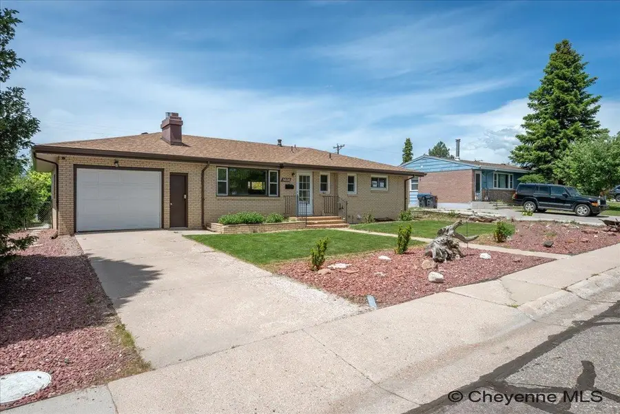 5028 Greybull Ave, Cheyenne, WY 82009 - #3