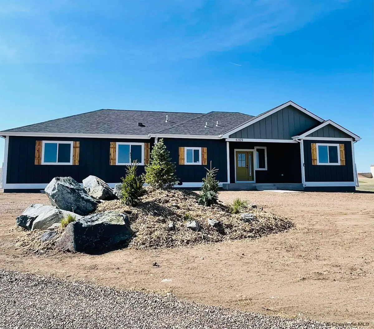 6109 Crazy Horse Rd, Cheyenne, WY 82009 - #1