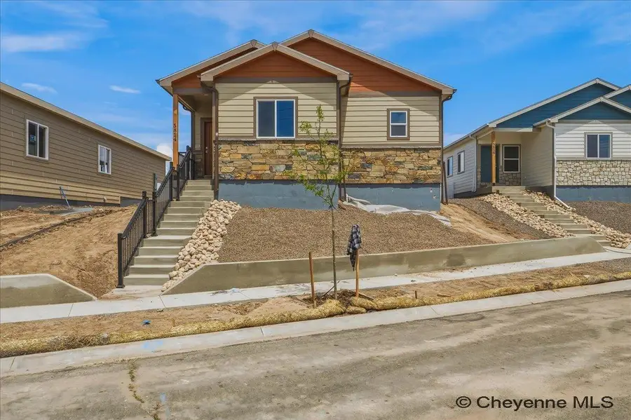 5811 Liz Ranch Rd, Cheyenne, WY 82007 - #2
