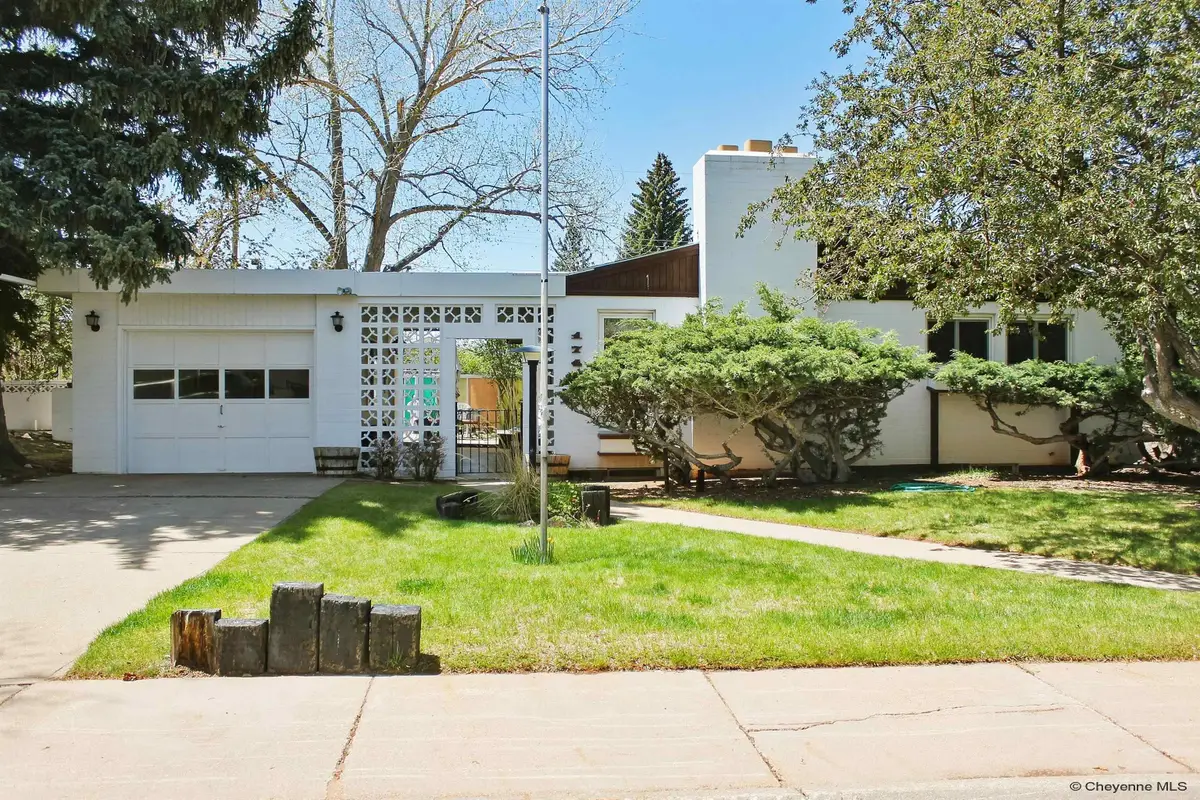 174 Corthell Rd, Laramie, WY 82070 - #1