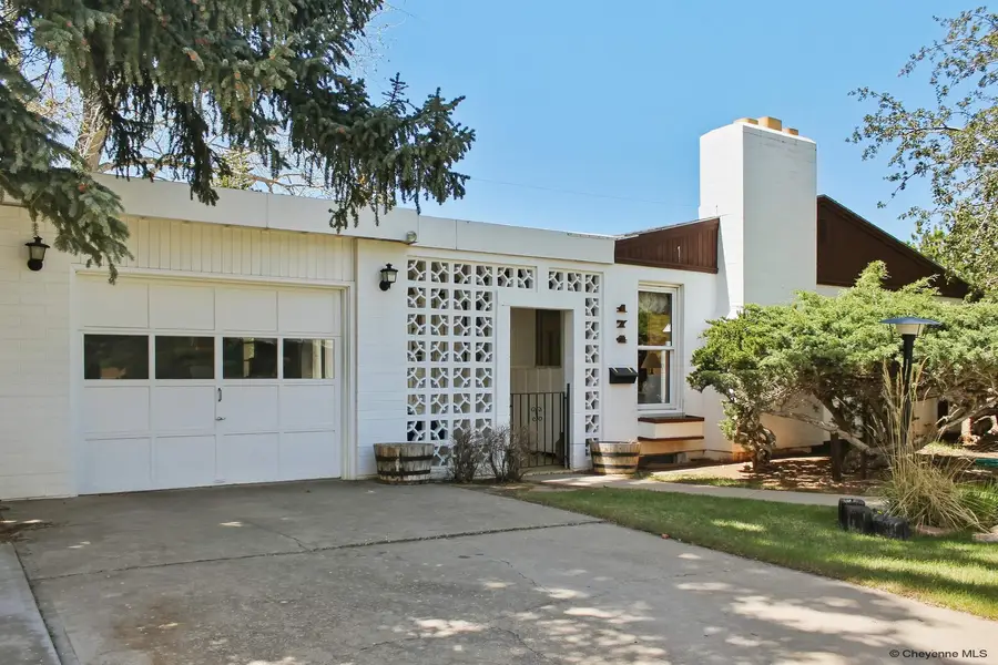 174 Corthell Rd, Laramie, WY 82070 - #2