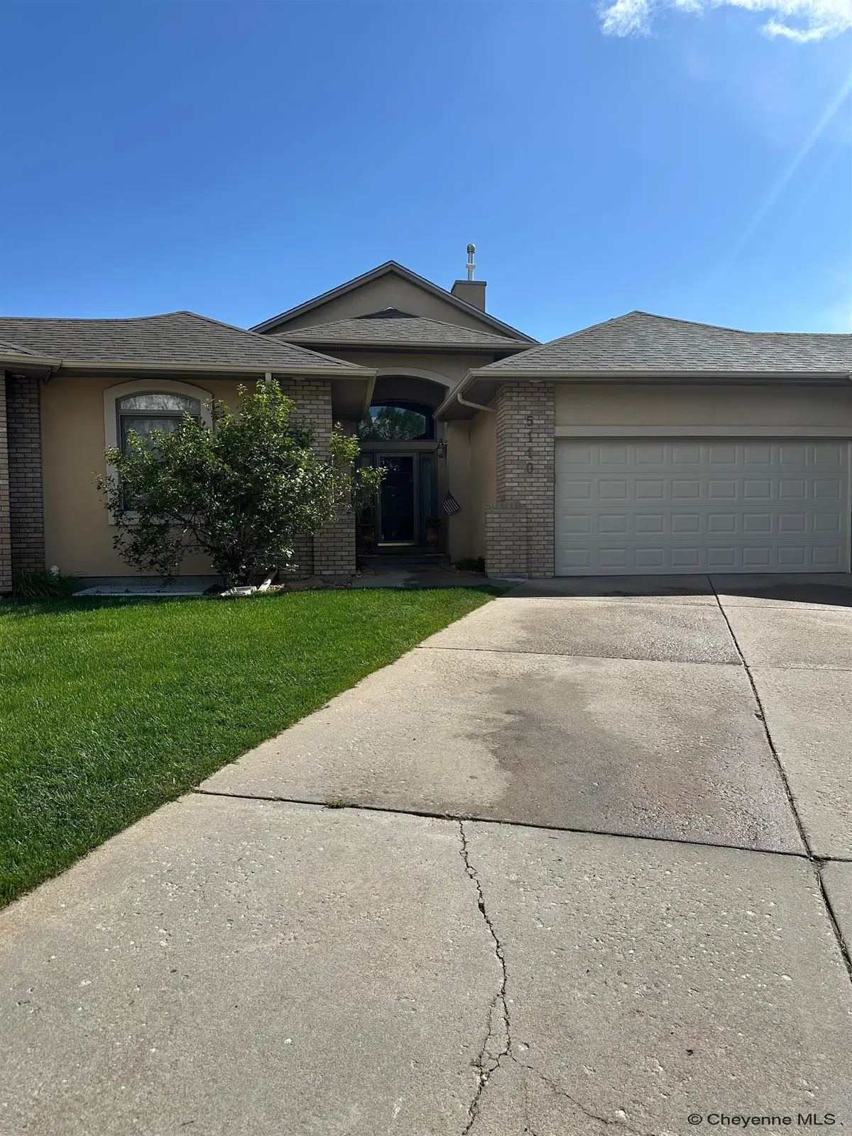 5110 Syracuse Rd, Cheyenne, WY 82009 - #1