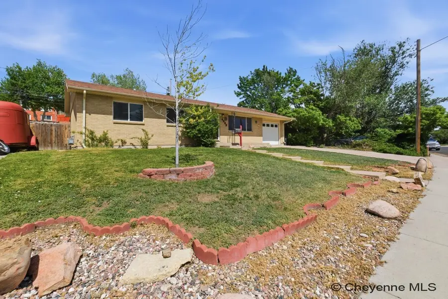 4502 E 16th St, Cheyenne, WY 82001 - #2