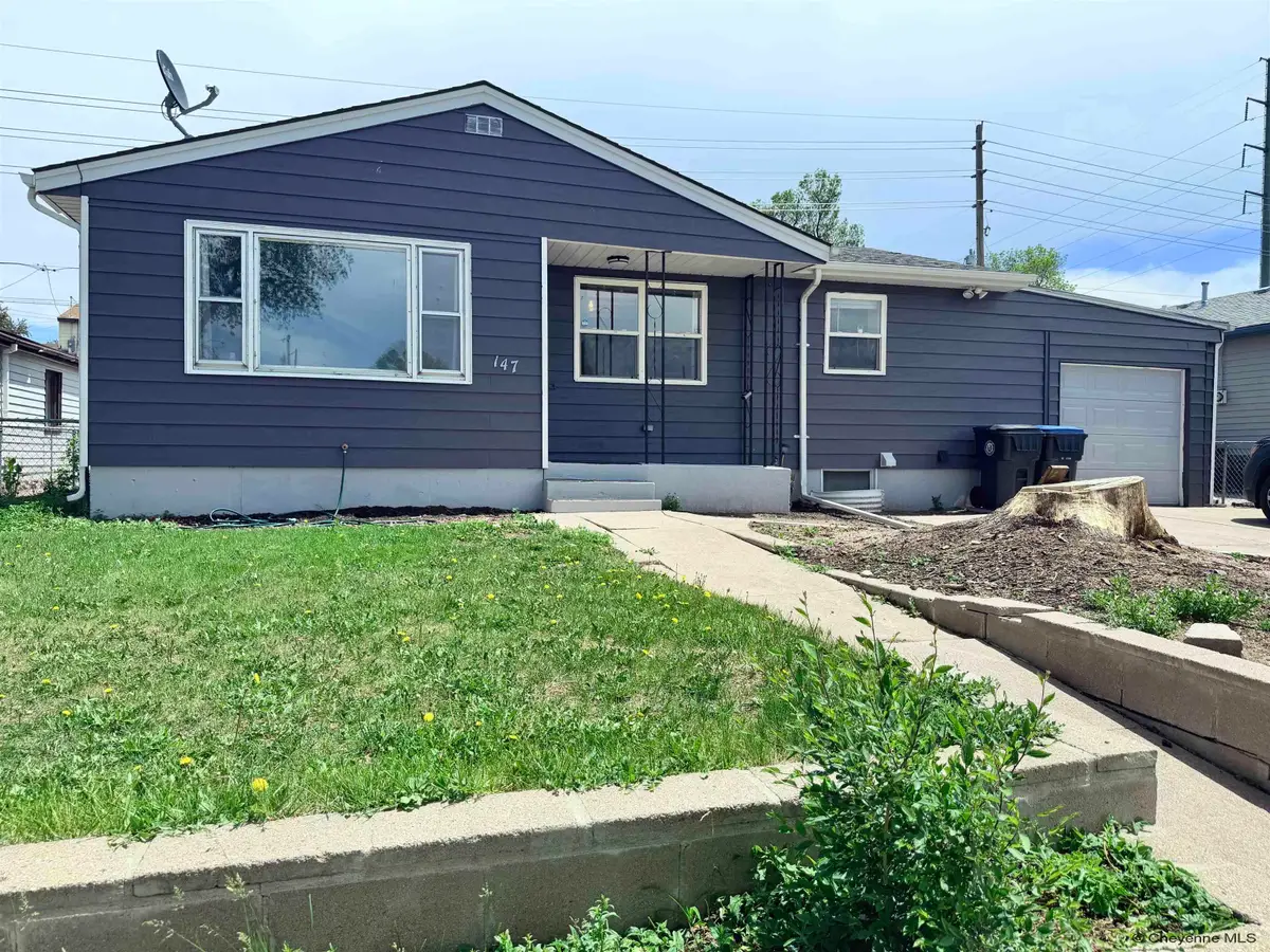 147 Ahrens Ave, Cheyenne, WY 82007 - #1