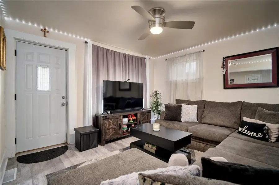 502 W 10th St, Cheyenne, WY 82007 - #2