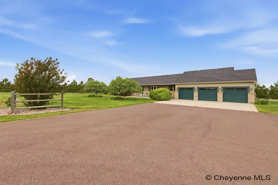 1010 Iron Mtn Rd, Cheyenne, WY 82009 - #2