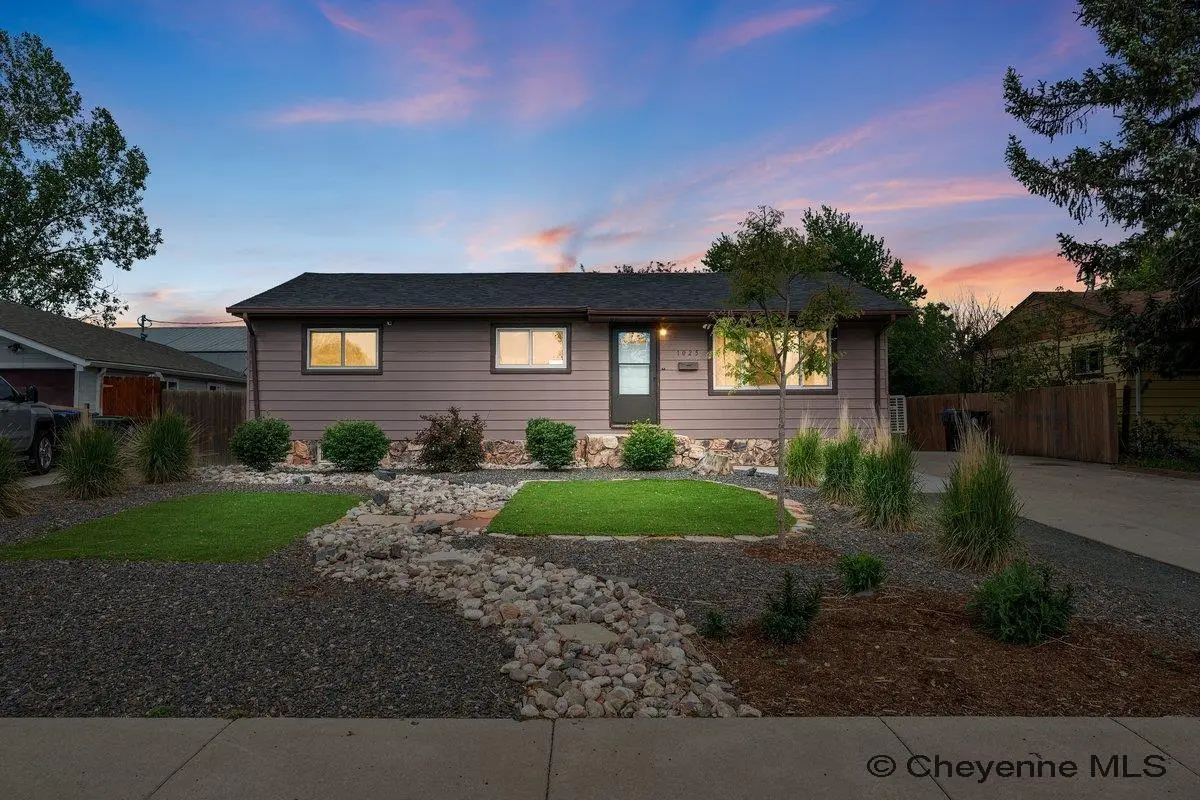 1025 Monroe Ave, Cheyenne, WY 82001 - #1