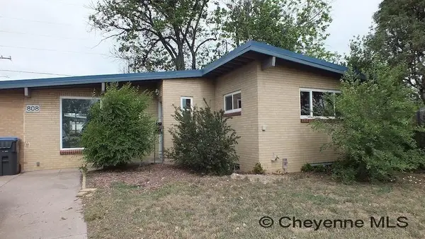 808 Windmill Rd, Cheyenne, WY 82001
