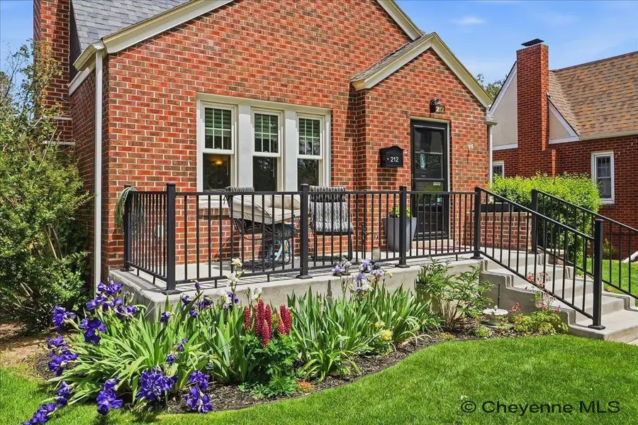 212 W 4th Ave, Cheyenne, WY 82001 - #2