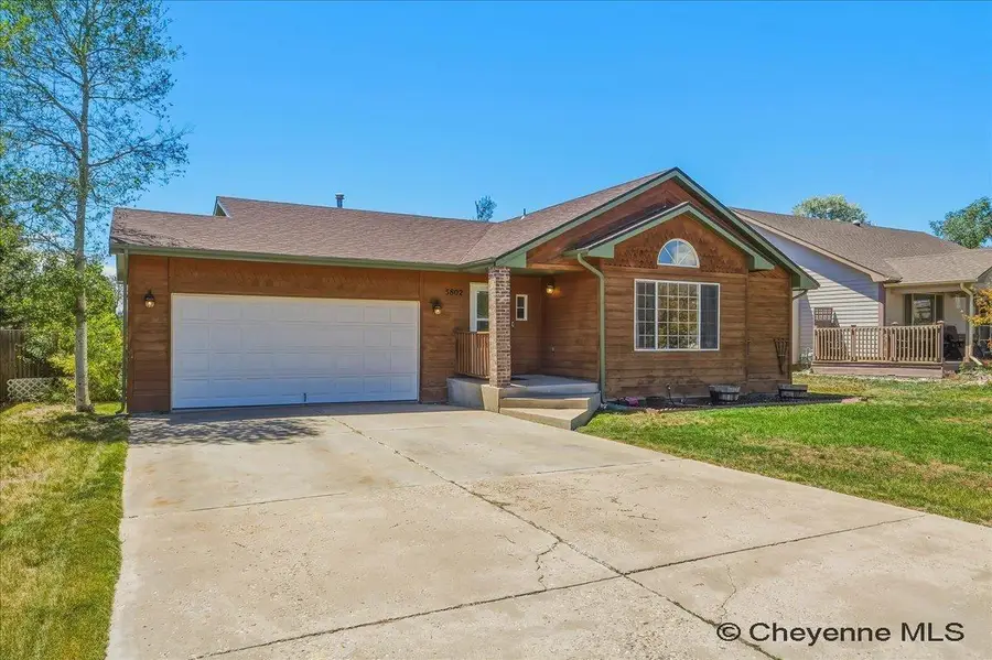 5802 Sycamore Rd, Cheyenne, WY 82009 - #2