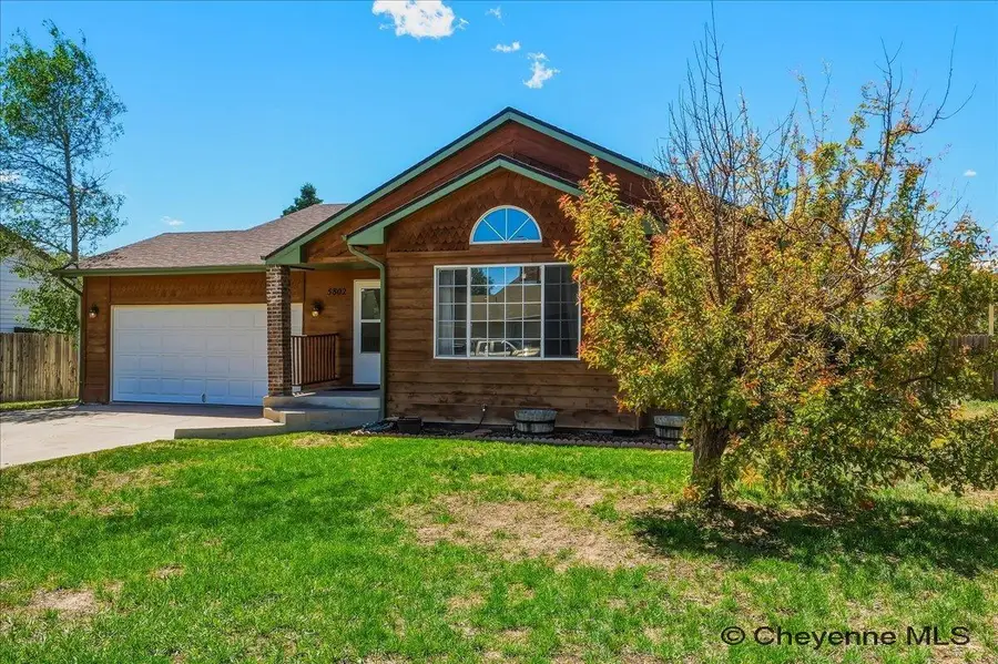 5802 Sycamore Rd, Cheyenne, WY 82009 - #3