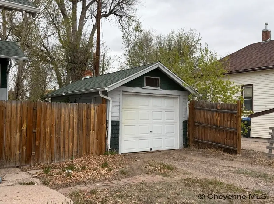 1000 W 29th St, Cheyenne, WY 82001 - #3