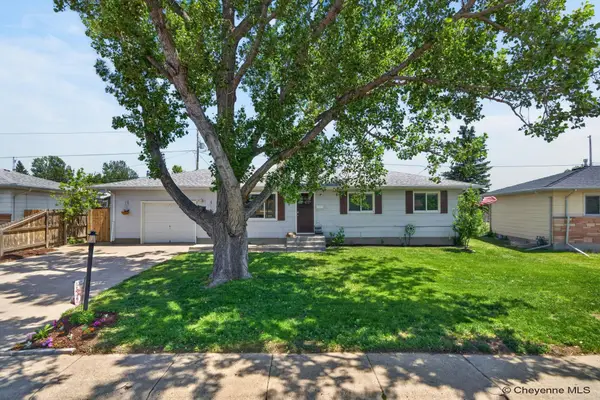 615 Sun Valley Dr, Cheyenne, WY 82001