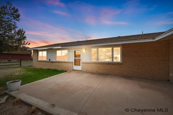 3123 Crazy Horse Rd, Cheyenne, WY 82009