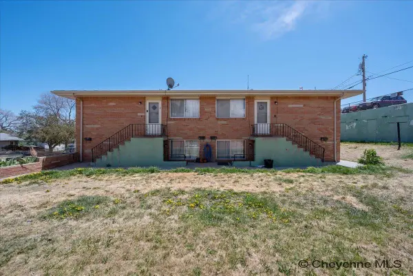 1749 Oxford Dr, Cheyenne, WY 82001