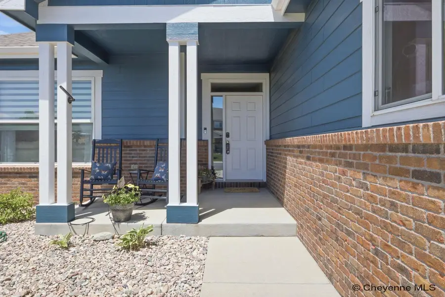 5802 Dakota Dr, Cheyenne, WY 82001 - #3