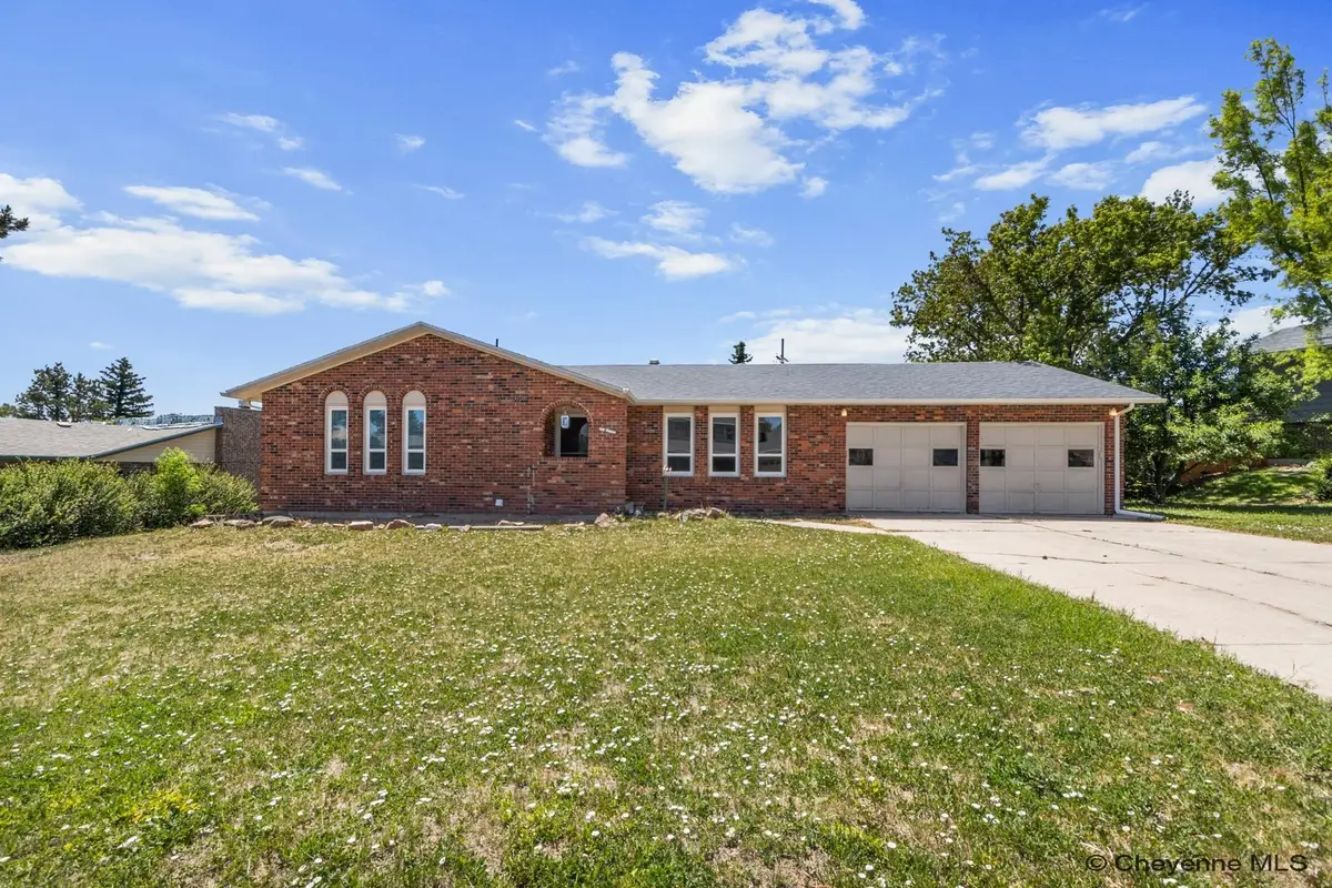 819 Ranger Dr, Cheyenne, WY 82009 - #1