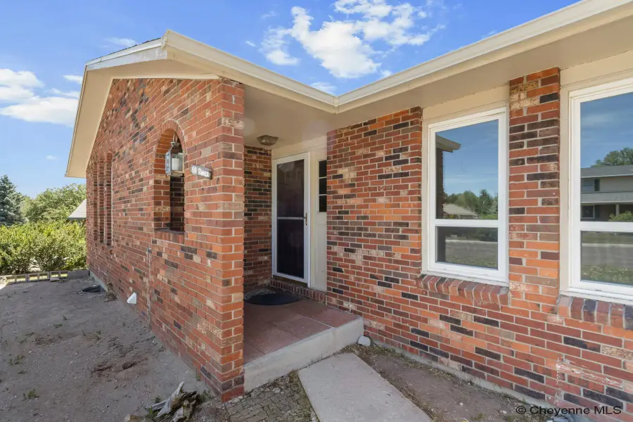 819 Ranger Dr, Cheyenne, WY 82009 - #3