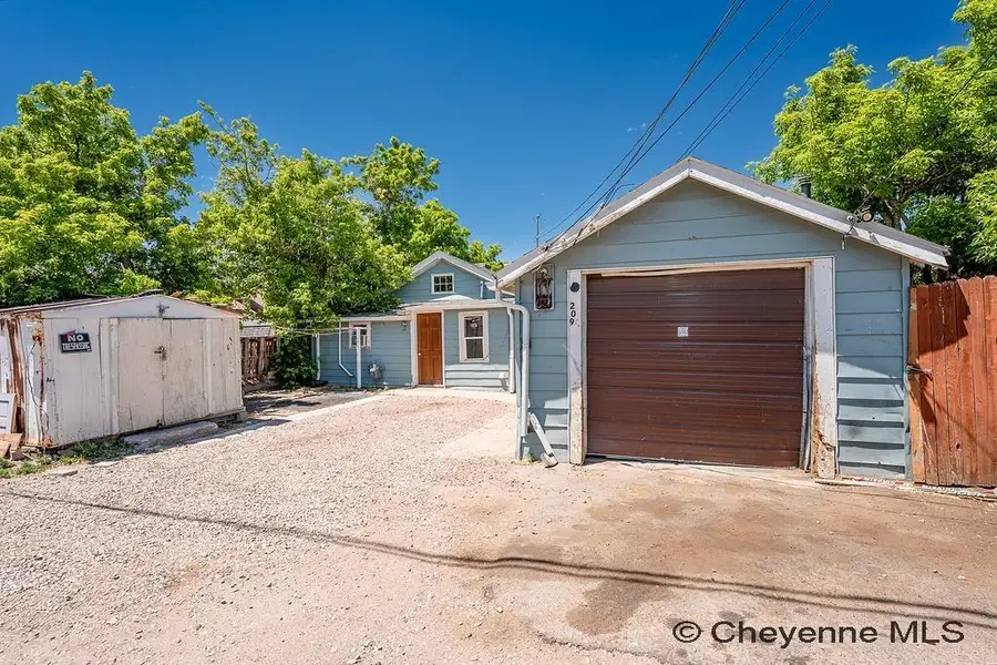 209 E 7th St, Cheyenne, WY 82007 - #3