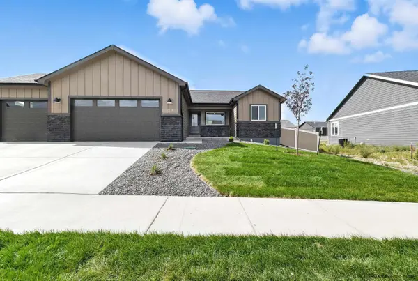 2229 Cow Camp Trl, Cheyenne, WY 82007