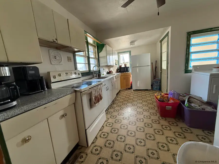 202 5th St, Chugwater, WY 82210 - #2