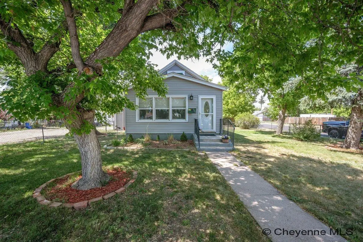 522 E 2nd St, Cheyenne, WY 82007 - #1