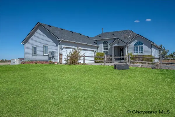 8543 Firethorn Ln, Cheyenne, WY 82009