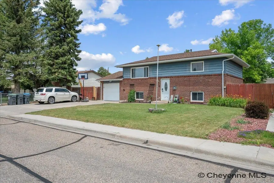 4729 Linden Wy, Cheyenne, WY 82009 - #3