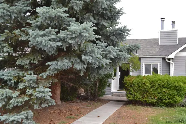 1813 Copperville Rd, Cheyenne, WY 82001