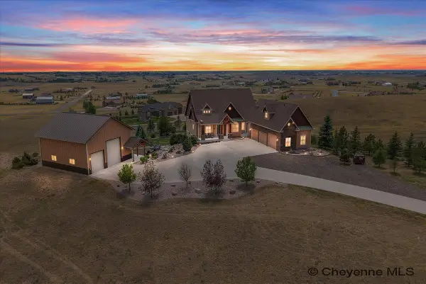 7297 Monarch Dr, Cheyenne, WY 82009